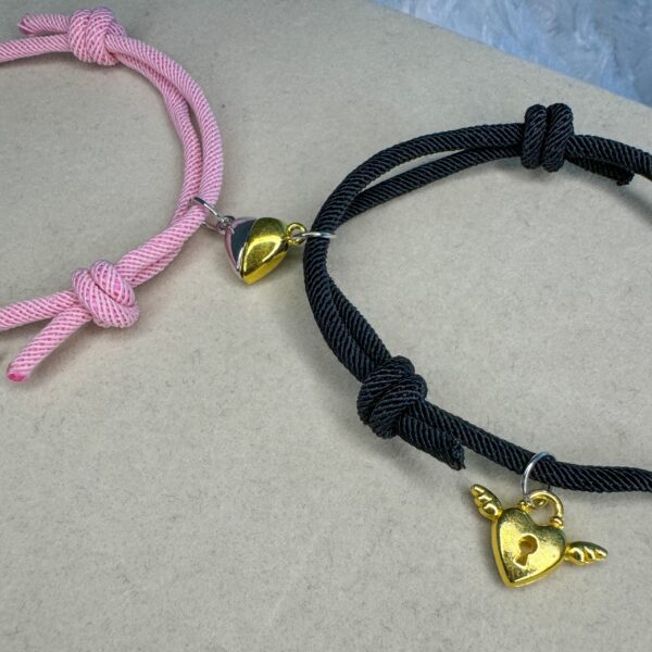Set pulseras corazón